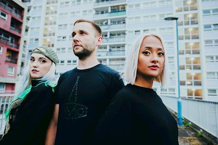 Soeur Bristol grunge indie pop rock band music fight