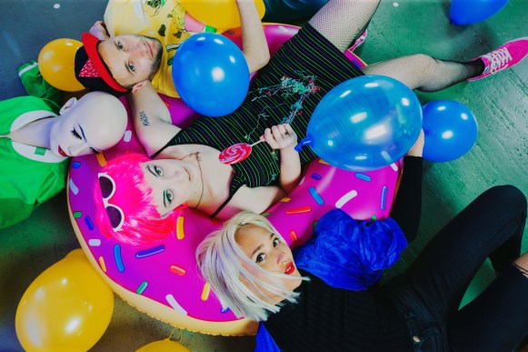 Soeur Better stream 2019 Bristol band