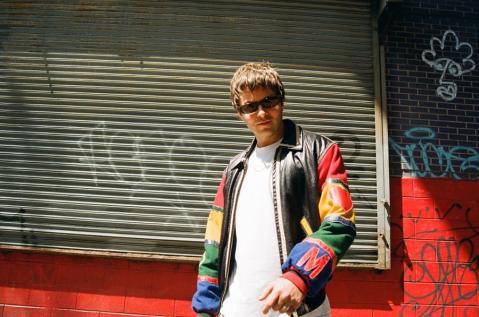 Young Guv Try Not to Hang On So Hard