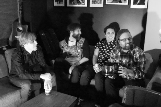 Lemon Pitch Flat Black Sea