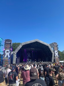 2000trees main stage 2025